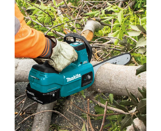  Пила цепная Makita DUC204RF аккум (АКБ+ЗУ) LXT BL 18В5 70Вт 8/20см 3/8 1.1мм 24м/с XPT (BL1830B DC18RC) 